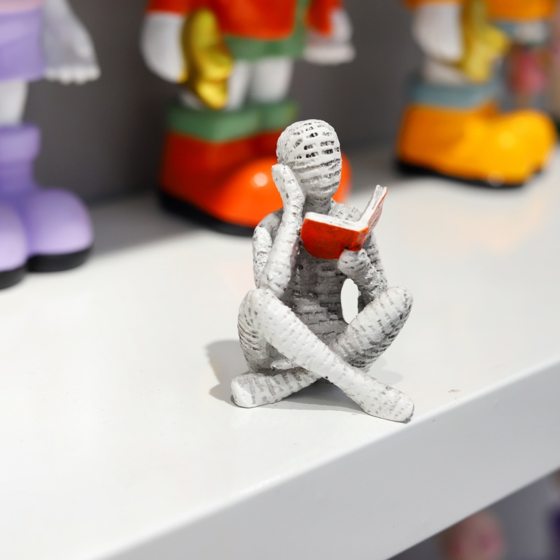1Pc, Reading Paper Pulp Woman  - Home Office With Bookshelves ulasan dan harga
